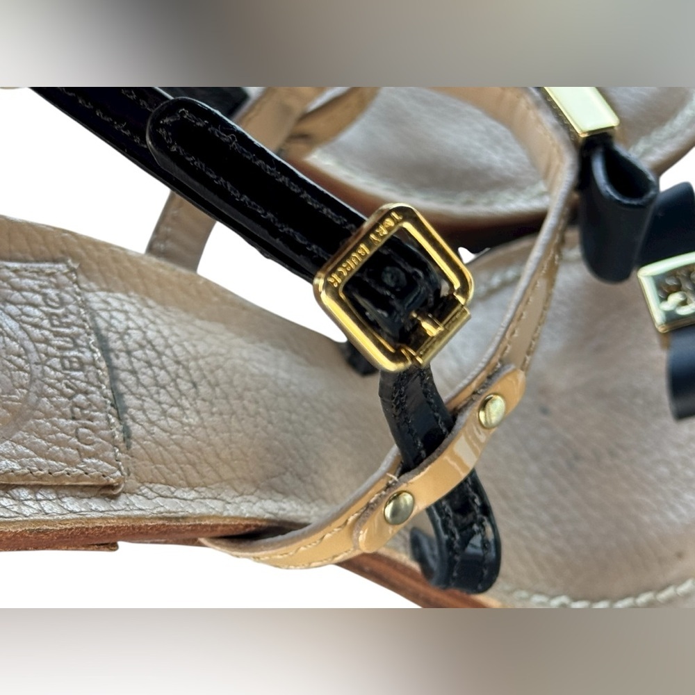 TORY BURCH KAILEY Tan Black Patent
Leather Heels - Picture 9 of 12
